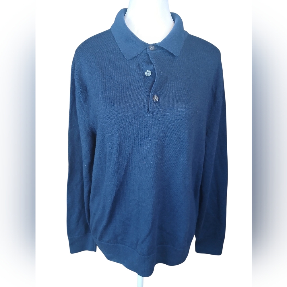 🍂 Banana Republic 100% Merino Wool Navy Blue Collared Button Sweater Medium